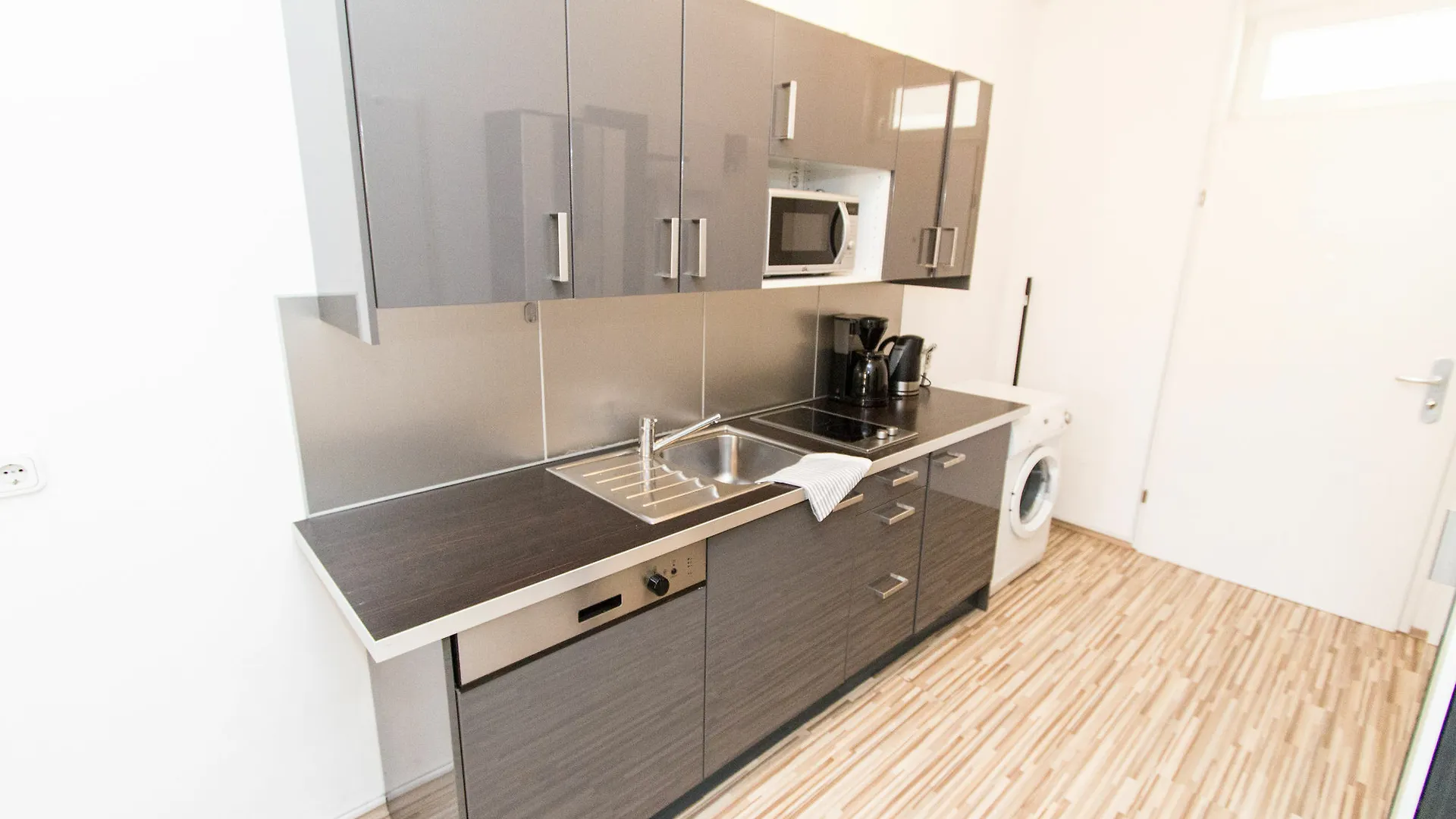 Checkvienna Apartment Huetteldorfer Strasse